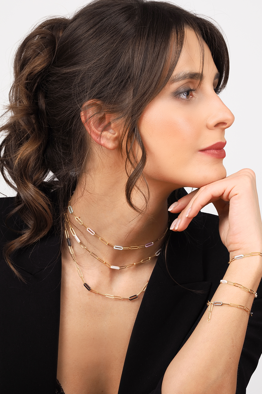 ألوان جريئة,جيمار,أشكال أصلية,أسواق محلية,أسواق دولية,ماريو باجليتشي,مؤسس,صب,معالجة,قطع بالليزر,لحام,تشكيل كهربائي,مجموعة باجليتشي,حرفي