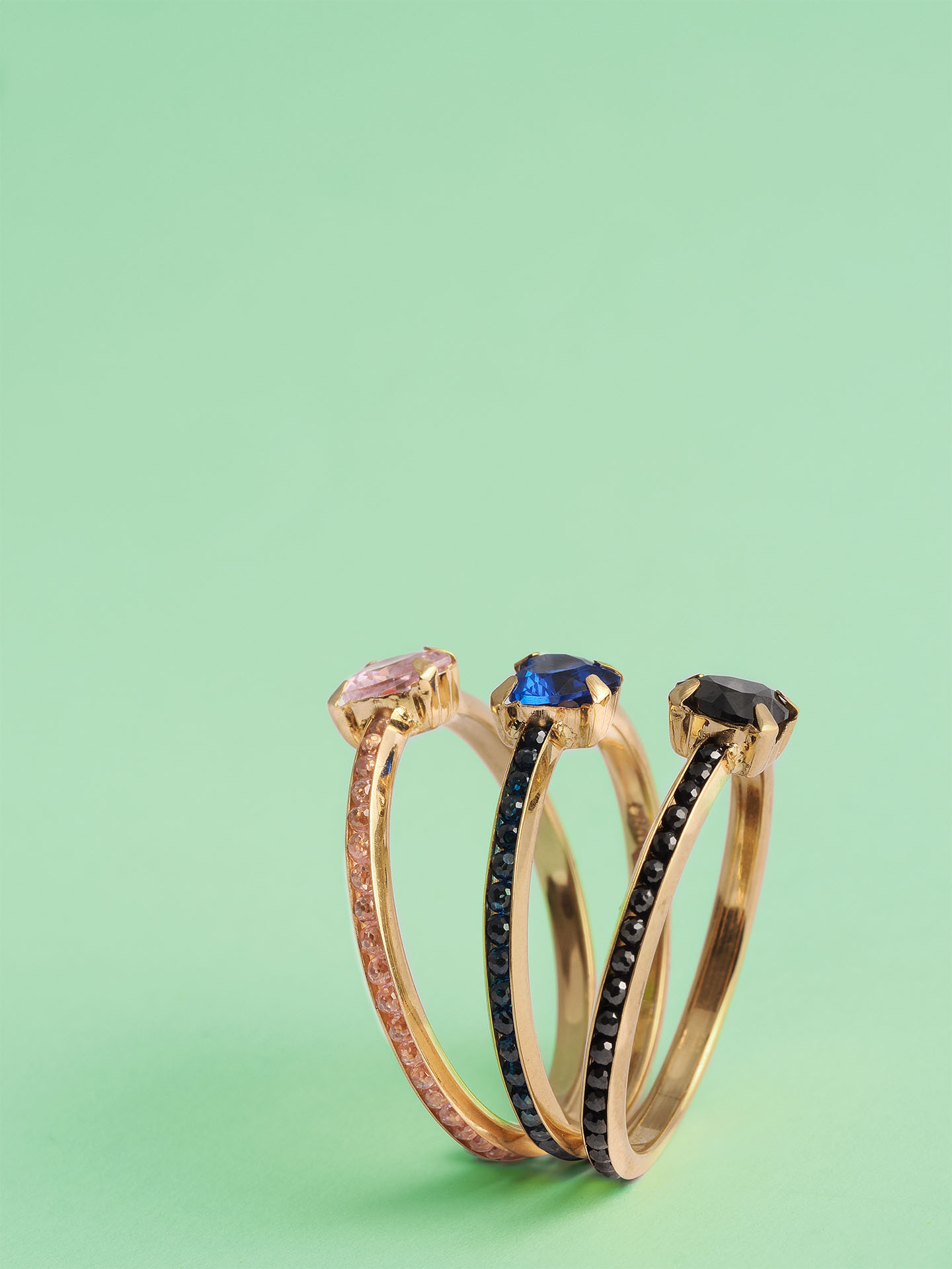 ألوان جريئة,جيمار,أشكال أصلية,أسواق محلية,أسواق دولية,ماريو باجليتشي,مؤسس,صب,معالجة,قطع بالليزر,لحام,تشكيل كهربائي,مجموعة باجليتشي,حرفي